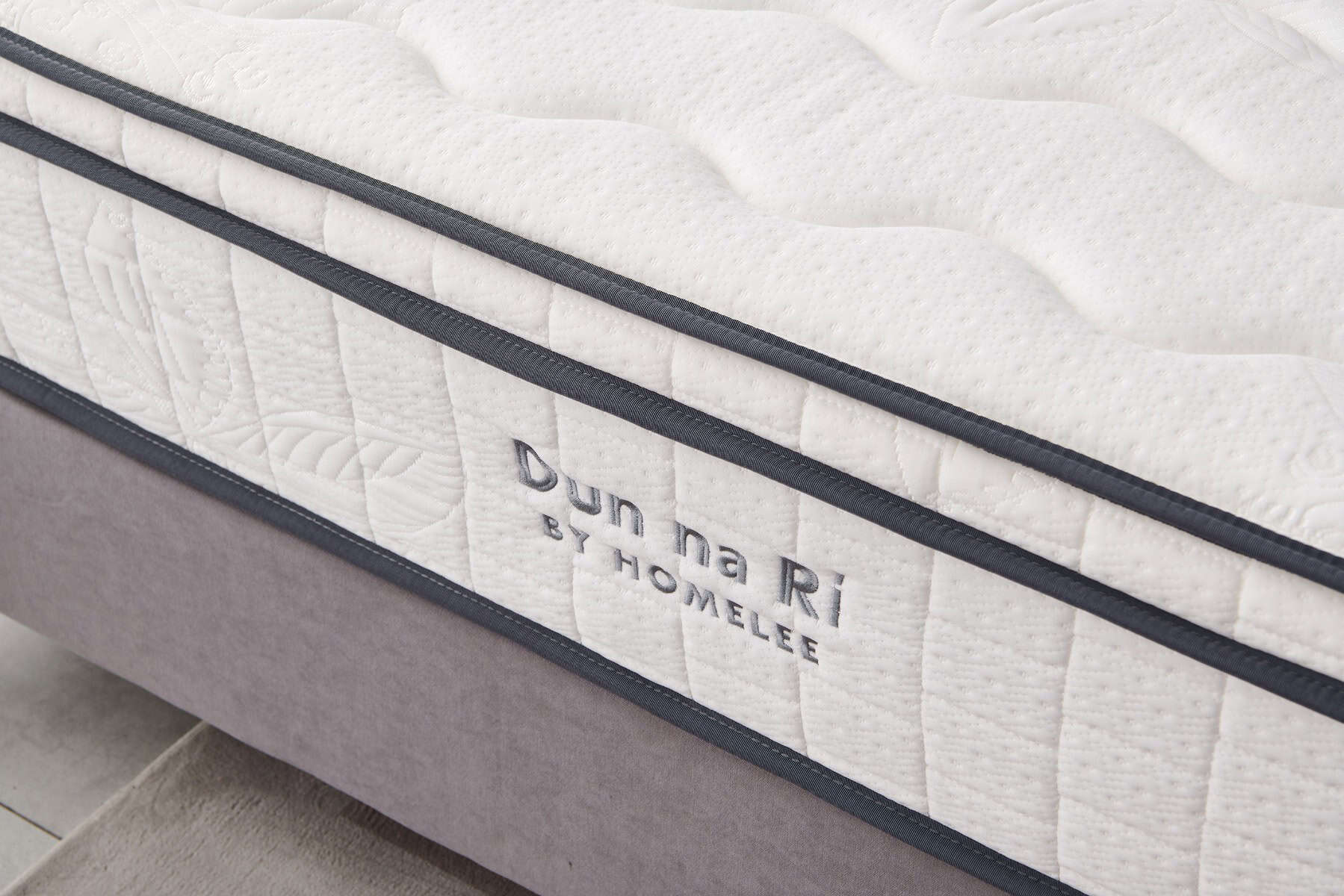 4ft6 Homelee Dún A Rí Mattress - Image 3
