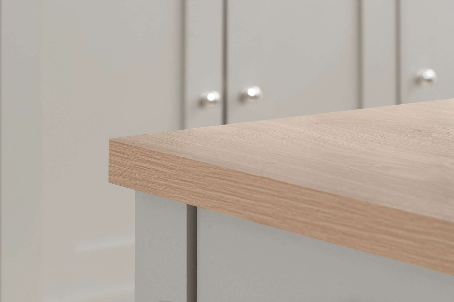 Highgate Small TV Unit - Grey & Oak - Image 2