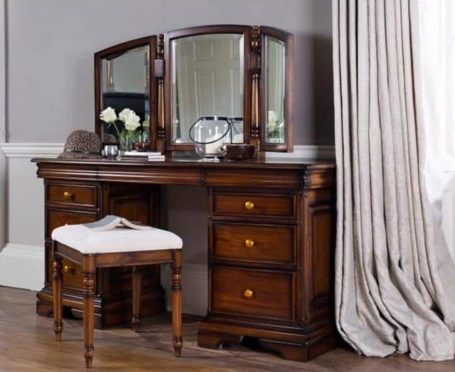 Baker Furniture Normandie Dressing Table with Mirror - Image 2