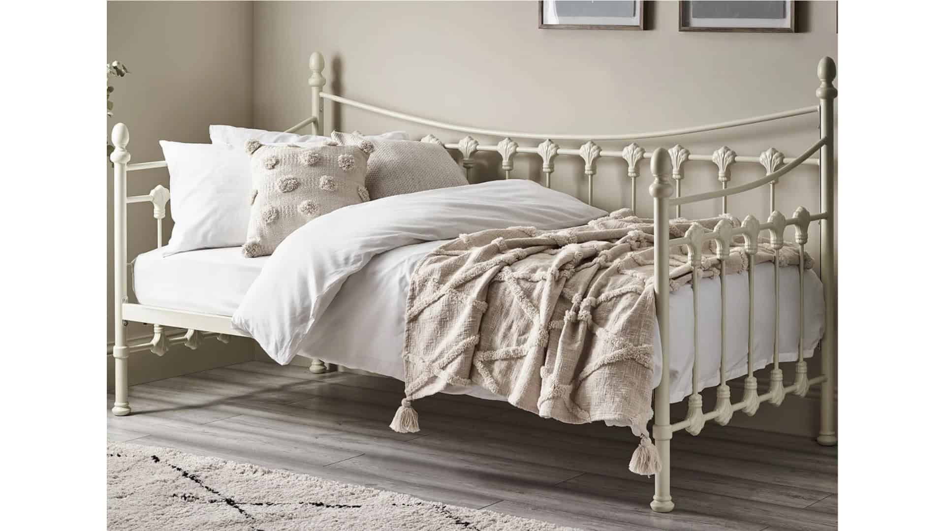 3ft Louis Day Bed – Eggshell White