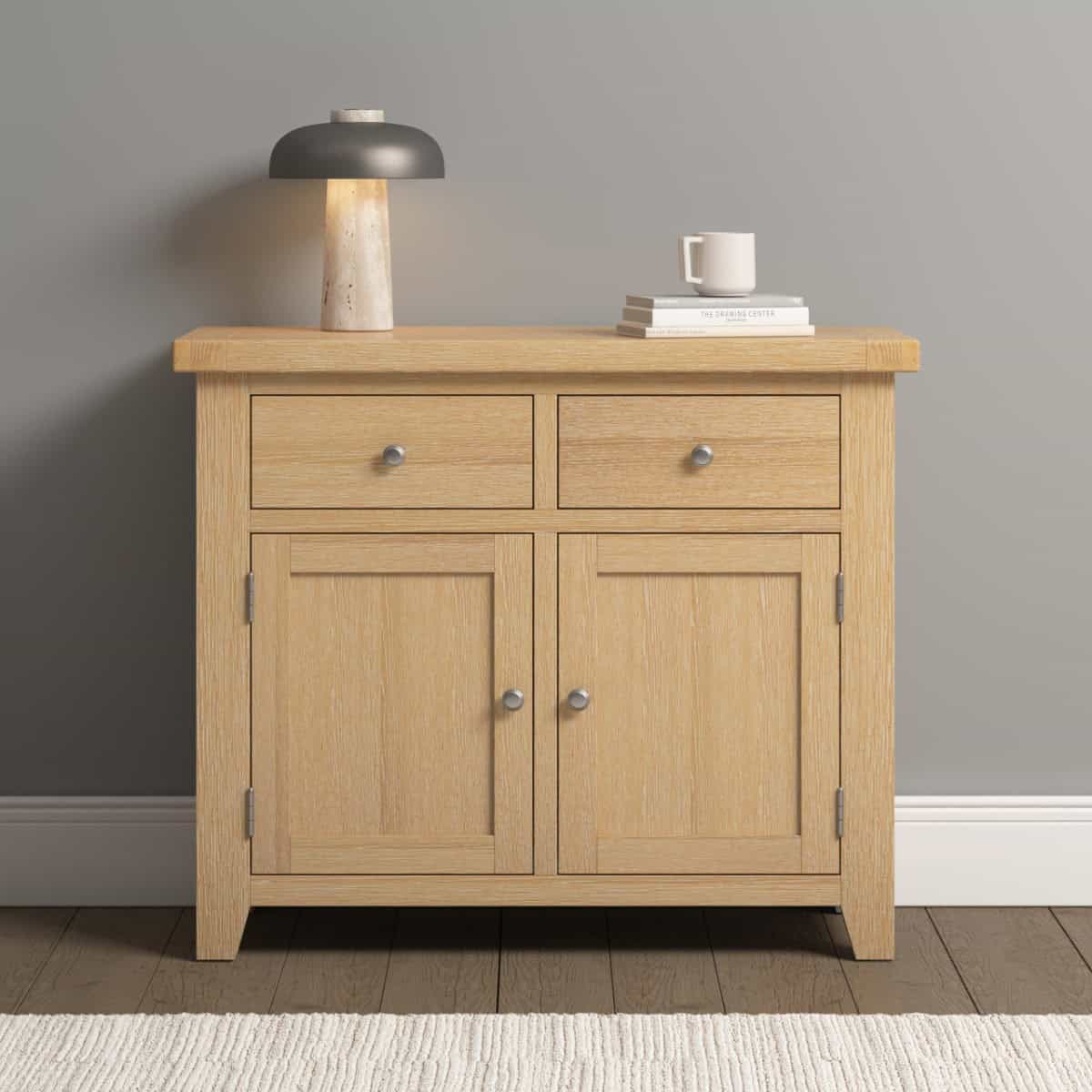 Windsor 2 Door 2 Drawer Sideboard – Natural Oak