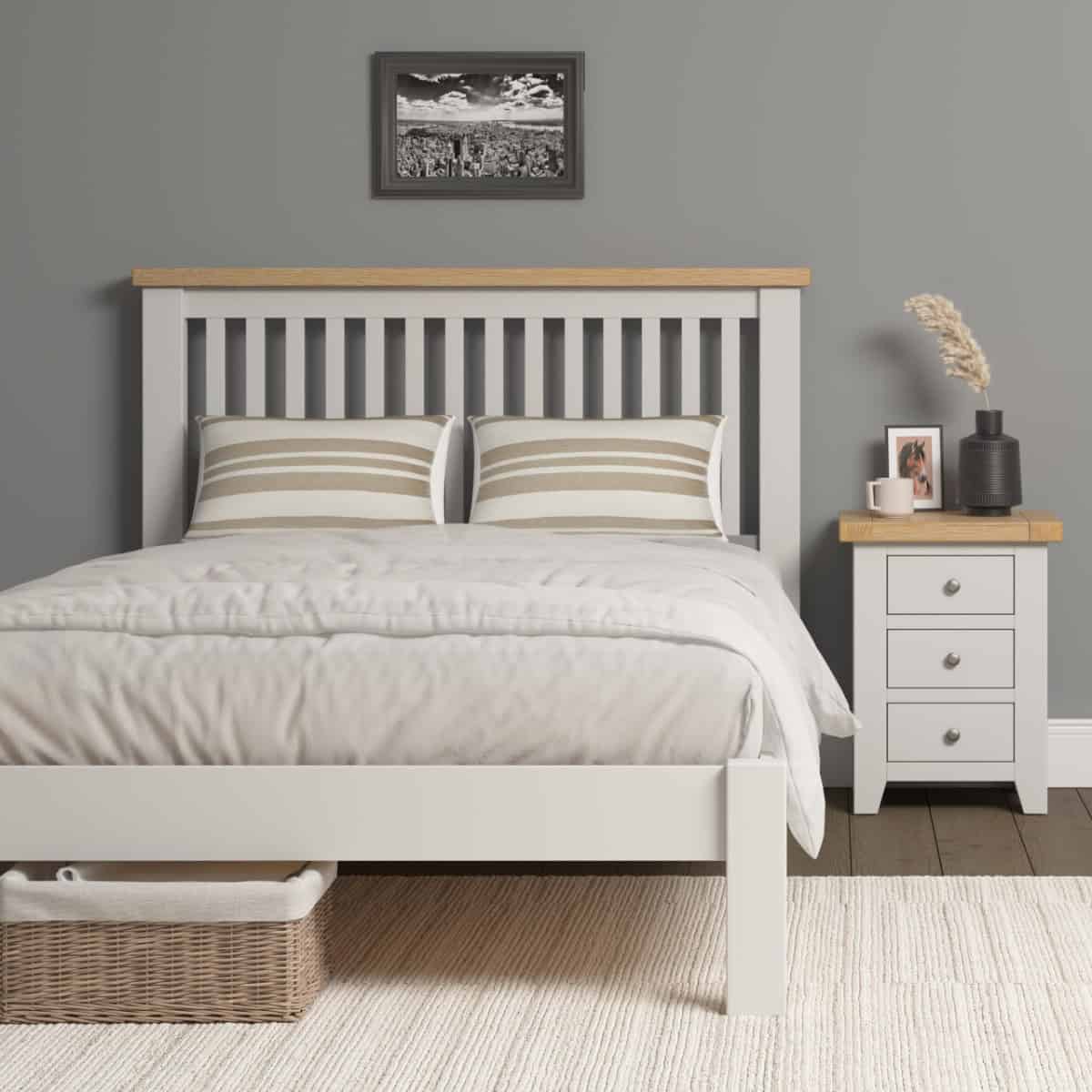 Windsor 4ft6 Low End Bedframe – Ivory & Oak