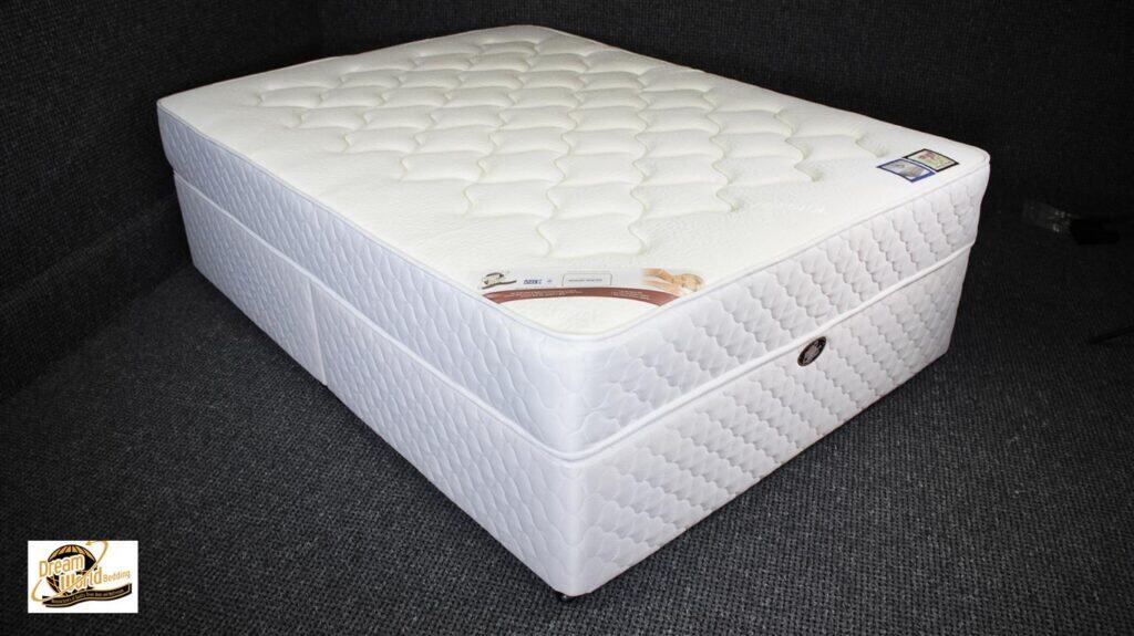 Dreamworld 4ft Osteo-Care Divan Bed