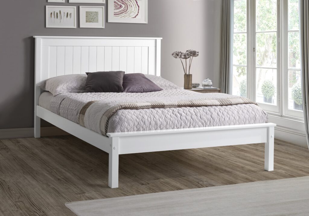 Limelight Taurus 5ft Low White 01