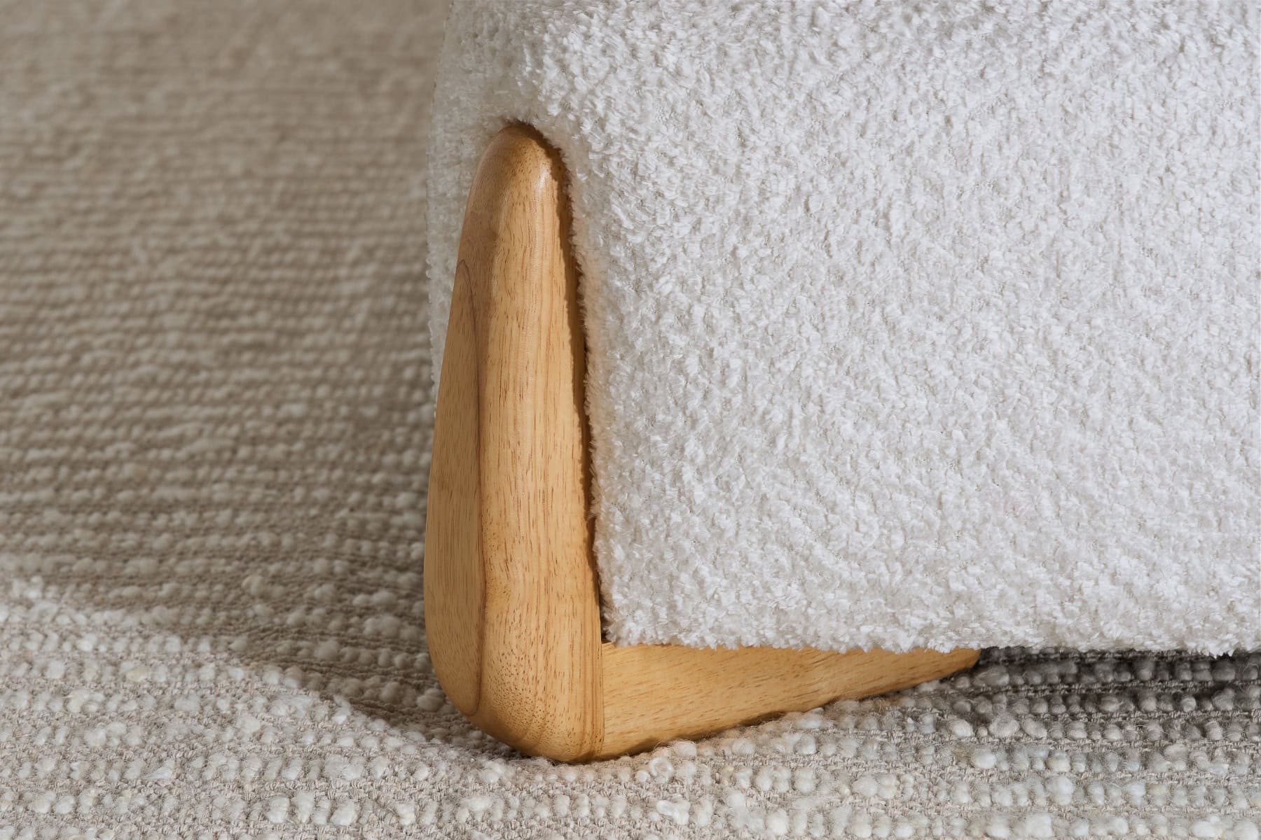 4ft6 Amalfi Bedframe - Image 9