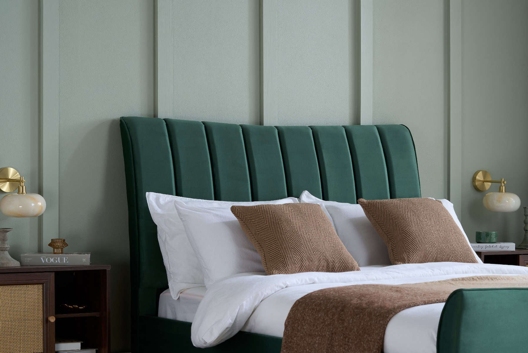 Clover 5ft Bed - Green Velvet - Image 2