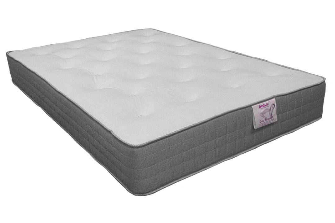4ft6 Dual Seasons Mattress w/ FREE DUVET SET WORTH €99 - Image 3