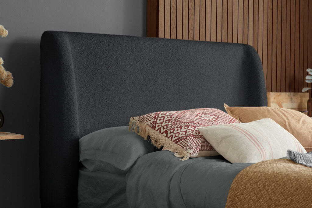 4ft6 Halfden Fabric Bedframe - Grey - Image 3