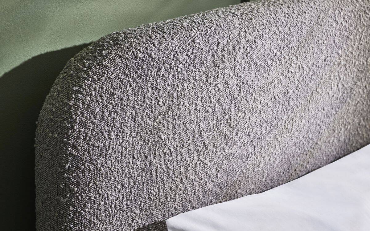 4ft6 Hattie Bedframe - Grey Boucle - Image 4