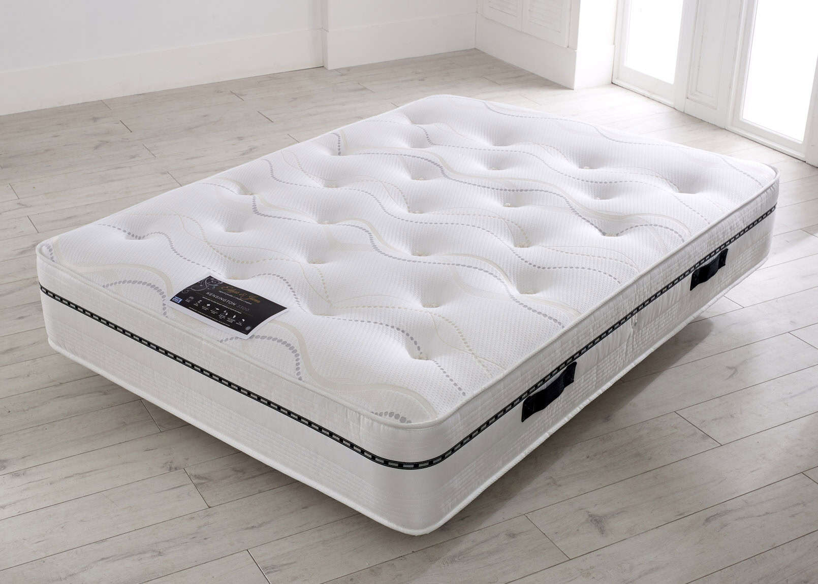 Edgar & Jones 3ft Kensington 3300 Pocket Mattress - Image 2