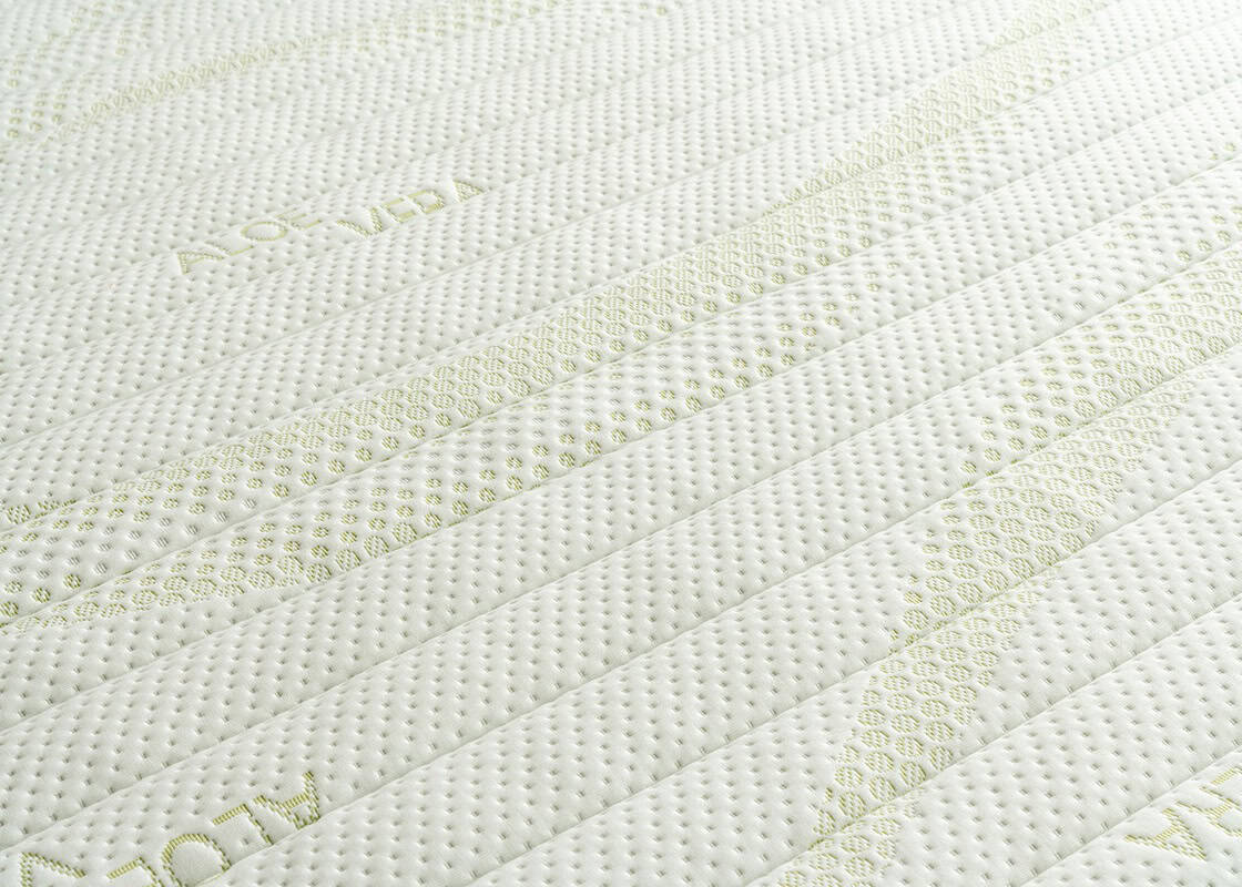 4ft6 Krystal Soothe 2000 Divan Bed - Image 4