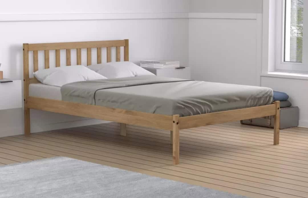 3ft Lisbon Bedframe - Waxed Pine