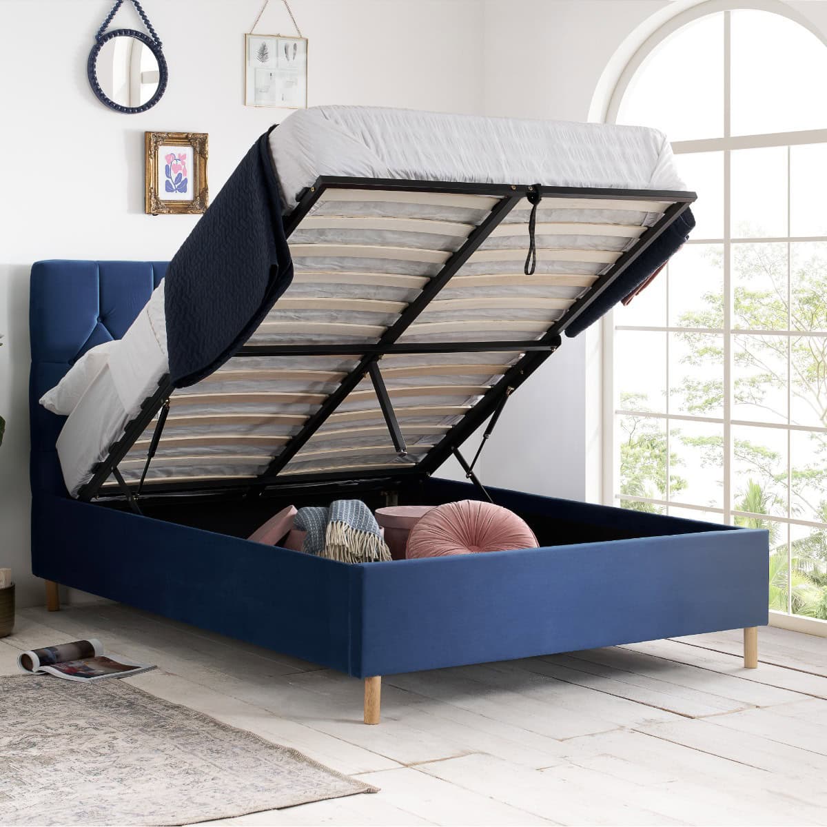Loxley 4ft Ottoman Bedframe – Blue Velvet