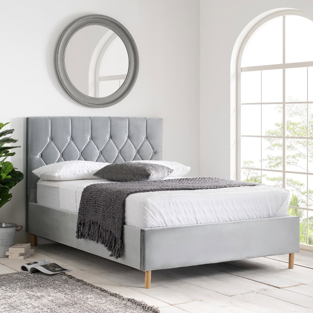 Loxley 4ft Ottoman Bedframe - Grey Velvet - Image 2