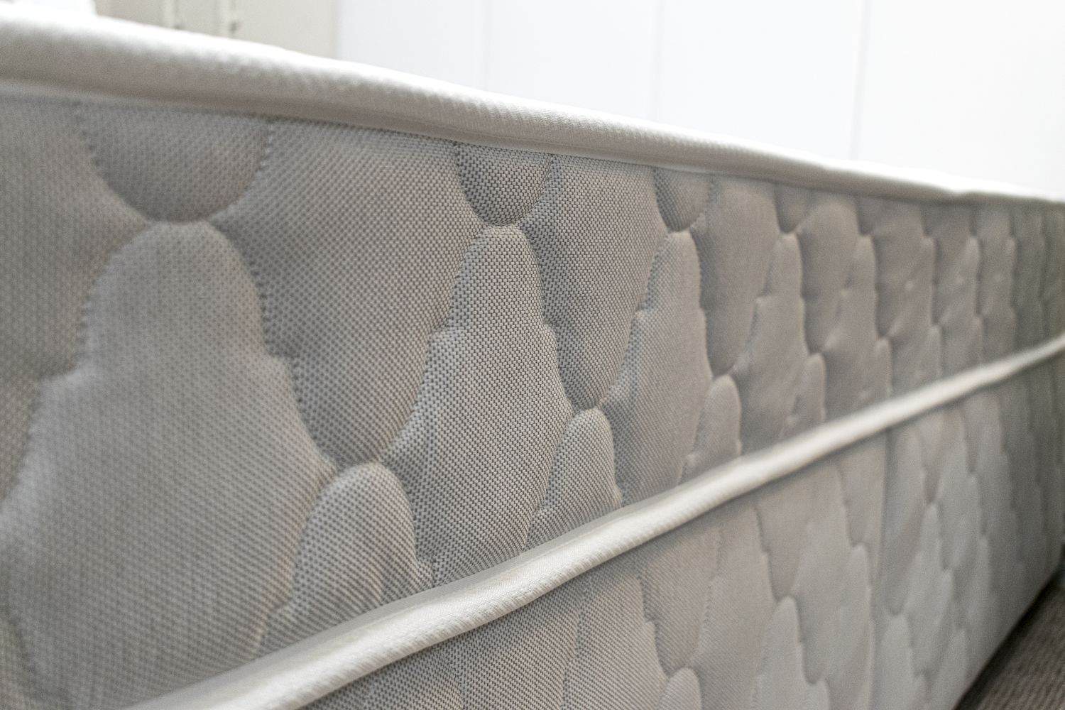 4ft6 Opal 4 Drawer Divan Bed - Image 4