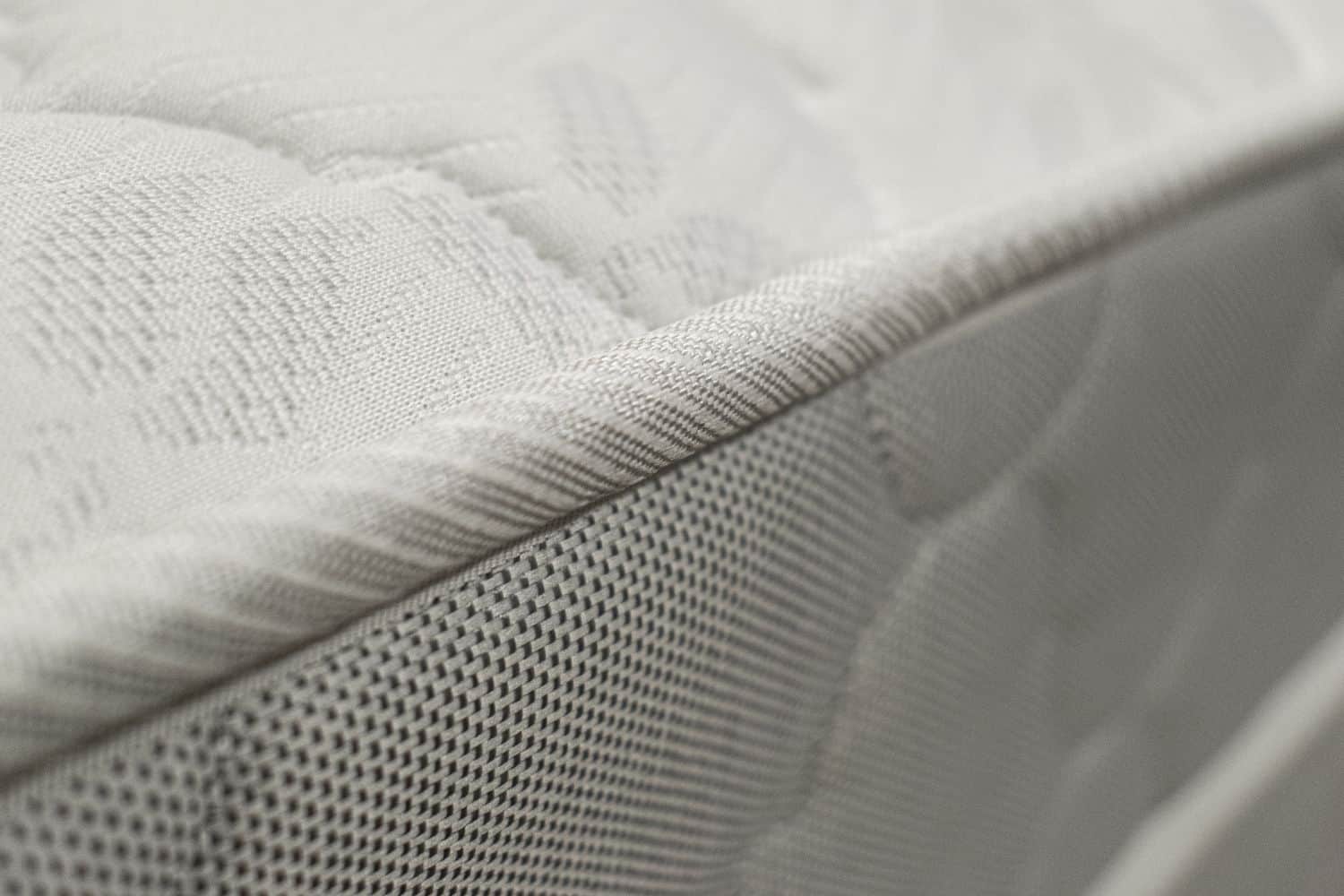 4ft6 Opal 2 Drawer Divan Bed - Image 6