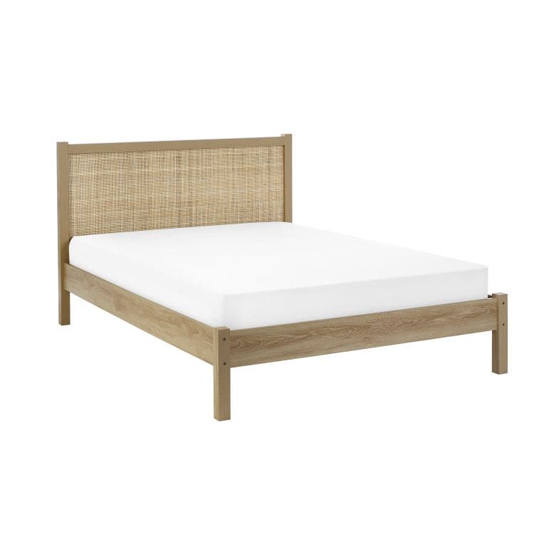 Corbridge 5ft Rattan Bedframe - Oak - Image 4