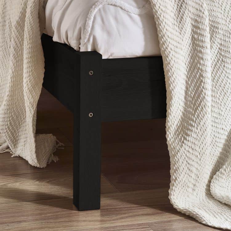 Corbridge 5ft Rattan Bedframe - Black - Image 3