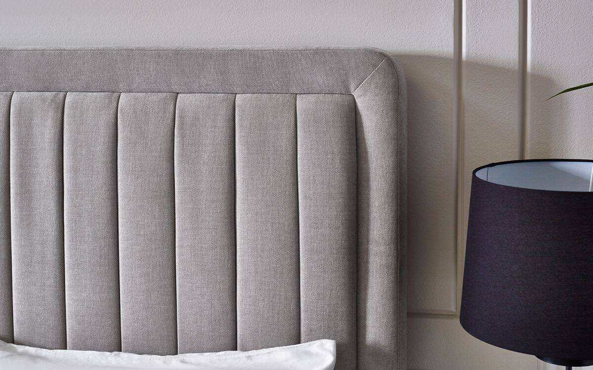 Samira 5ft Bedframe - Grey Velvet - Image 7