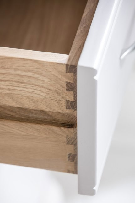 Baker Furniture Tenby 2 Drawer Bedside - Image 5