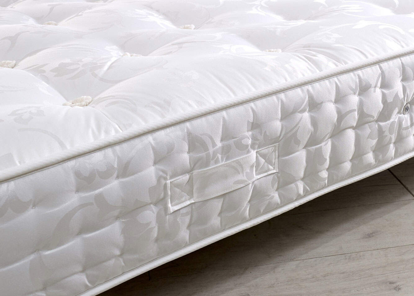 Edgar & Jones 6ft Westmount 1500 Mattress - Image 3